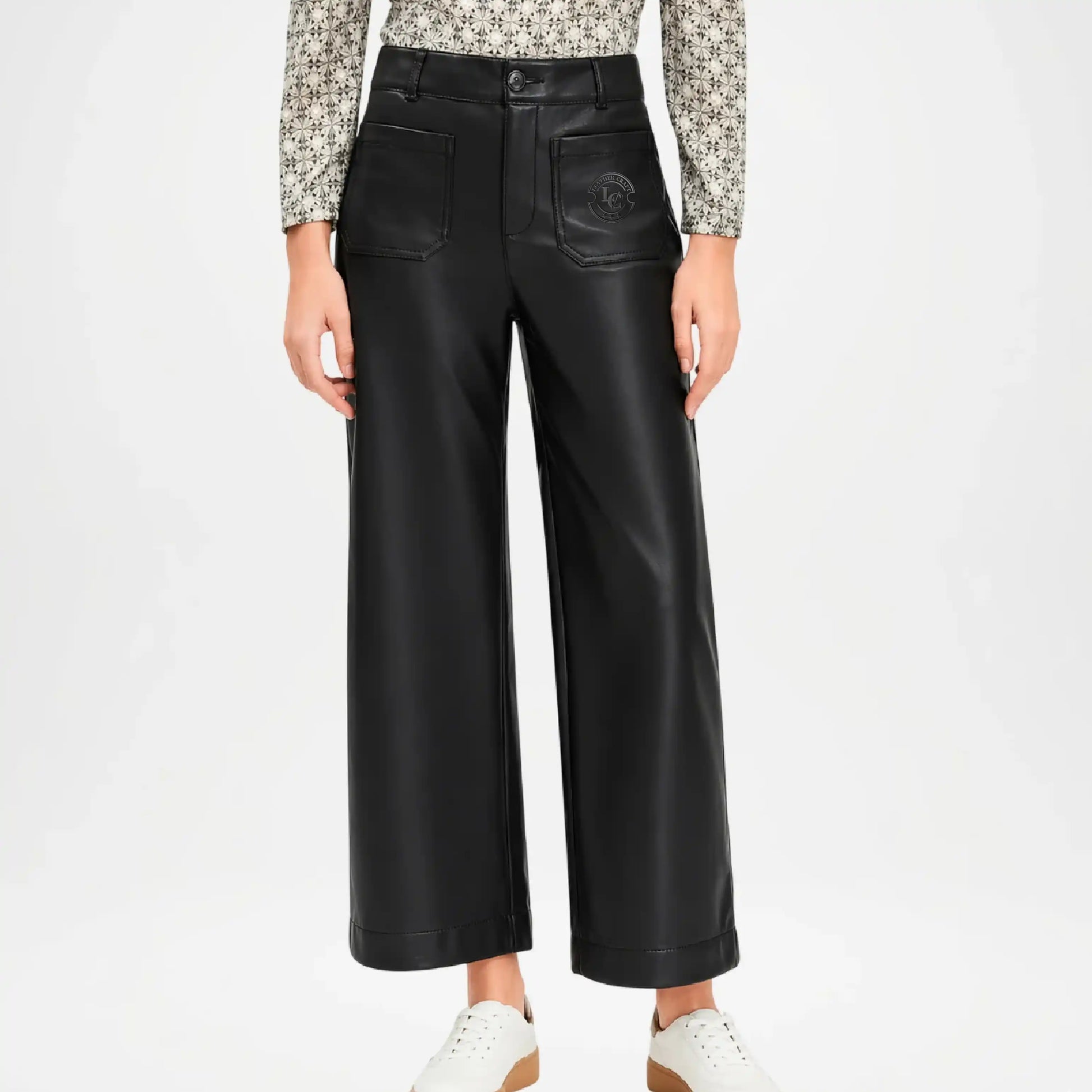 Women’s Black Leather Crop slim Pants 
